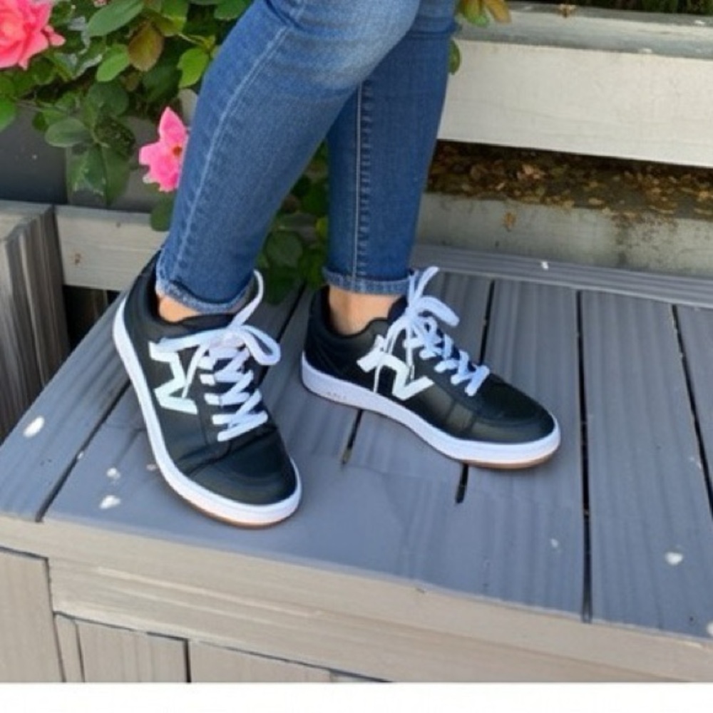 Vans Leather Sneakers with Gum Sole - Picture 2 of 9